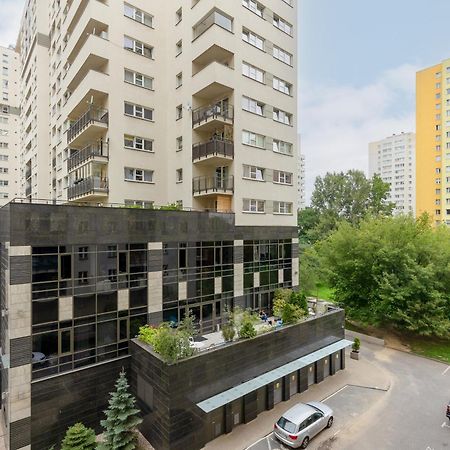 Pejzazowa Apartment Metro Wilanowska Mokotow By Noclegi Renters وارسو المظهر الخارجي الصورة