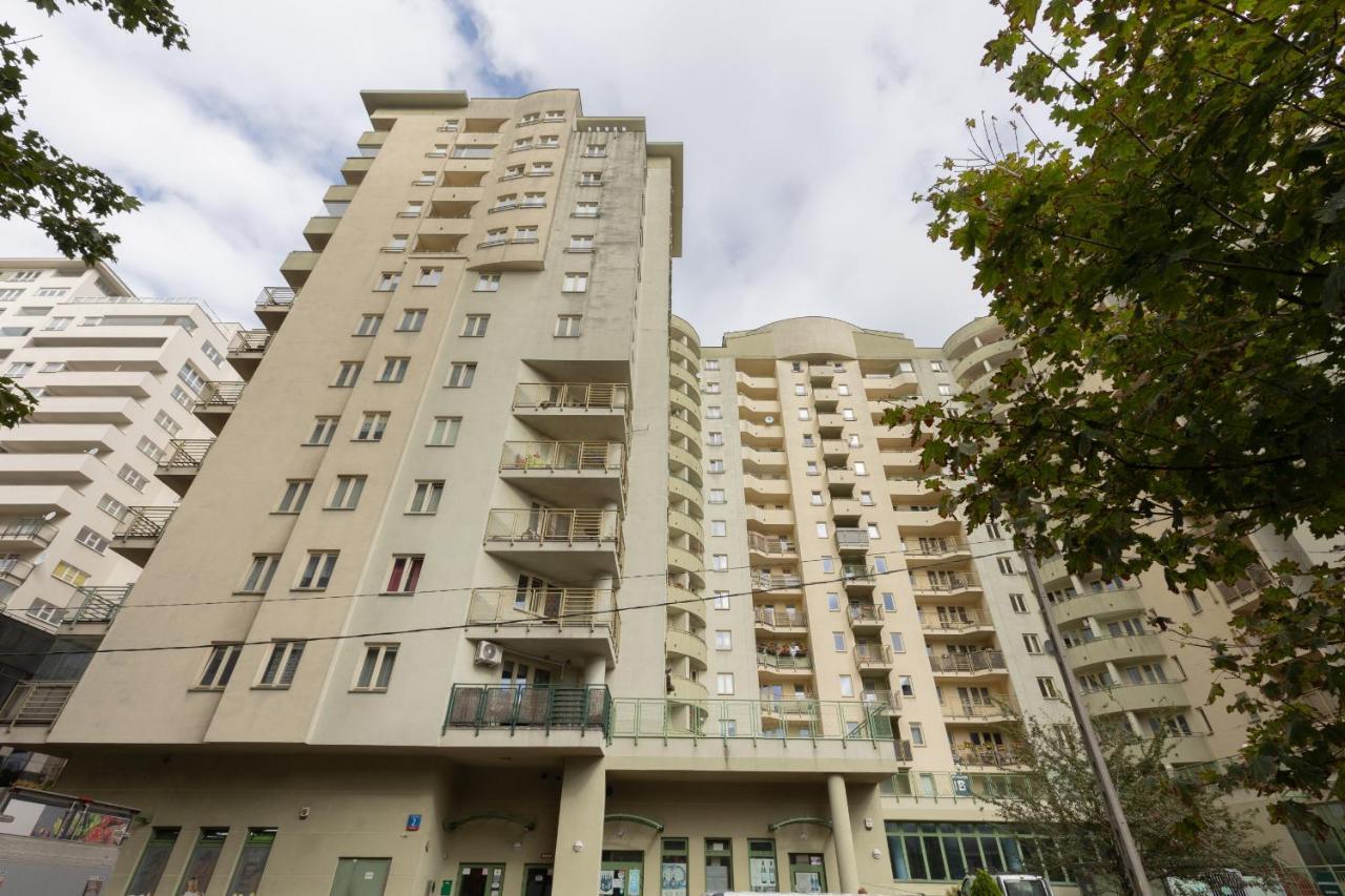 Pejzazowa Apartment Metro Wilanowska Mokotow By Noclegi Renters وارسو المظهر الخارجي الصورة